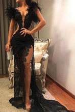 Load image into Gallery viewer, Sexy Lace Prom Dress 2025 for Black Girl with Feathers