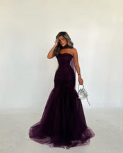 Load image into Gallery viewer, Mermaid Grape Strapless Tulle Prom Dress Wiht pleated