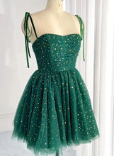 Load image into Gallery viewer, Dark Green Homecoming Dress 2023 Short Spaghetti Straps Tulle Sparkle