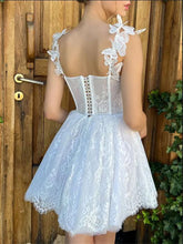Load image into Gallery viewer, White Homecoming Dress 2023 Short Spaghetti Straps Lace with Appliques