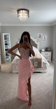Load image into Gallery viewer, Pink Black Girl Prom Dress 2024 Spaghetti Straps with Slit