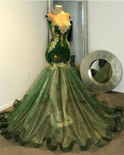 Load image into Gallery viewer, Green Black Girl Prom Dress 2024 illusion Neck Sequin with Appliques