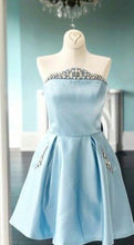Load image into Gallery viewer, Blue Homecoming Dress 2023 Short Strapless Satin with Pockets