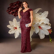 Load image into Gallery viewer, Burgundy Mermaid V Neck Plus Size Mother of the Bride Dress with Sequin Appliques