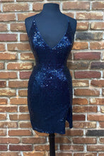 Load image into Gallery viewer, Dark Blue Homecoming Dress 2023 Short Halter Neck Sequin Corset Back