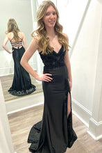 Load image into Gallery viewer, Black Lace Applique V Neck Spaghetti Straps Satin Mermaid Long Prom Dresses with Slit