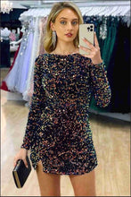Load image into Gallery viewer, Short Homecoming Dress 2023 Jewel Neck Long Sleeves Sequin