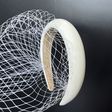 Load image into Gallery viewer, Headband Veil for Bride Wedding White/Black Wide Leathery