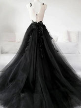 Load image into Gallery viewer, Black Prom Dress 2023 Plunging Neck Appliques