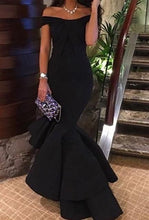 Load image into Gallery viewer, Black Prom Dress 2023 Elegant Ruffles Off the Shoulder