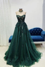 Load image into Gallery viewer, Dark Green Prom Dress 2023 Strapless Tulle with Appliques