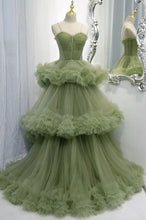 Load image into Gallery viewer, Green Prom Dress 2023 Ball Gown Puffy Spaghetti Straps