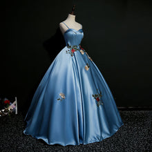 Load image into Gallery viewer, Elegant Prom Dress 2023 Satin Flower Embroidery Spaghetti Straps