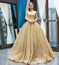 Load image into Gallery viewer, Elegant Prom Dress 2023 Puffy Wide Straps with Pleats Corset Back
