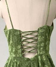 Load image into Gallery viewer, Green Floral Homecoming Dress 2022 Corset Back Short Spaghetti Straps Party Dress