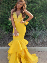 Load image into Gallery viewer, Yellow Prom Dress 2023 Spaghetti Straps V Neck with Ruffles