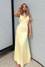 Load image into Gallery viewer, Charming Sheath Spaghetti Straps Yellow Satin Long Mermaid Party Prom Dress with Pearl
