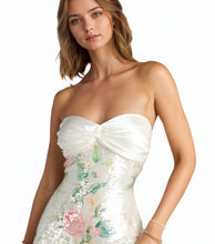Load image into Gallery viewer, Floral Sequin Homecoming Dress 2026 Bow Back Mini Dres
