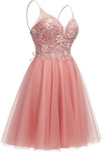 Load image into Gallery viewer, Elegant Homecoming Dress 2023 Short Spaghetti Straps Lace Appliques Tulle Corset Back
