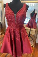 Load image into Gallery viewer, Red Homecoming Dress 2023 Beaded V Neck Sleeveless Satin with Appliques
