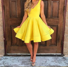 Load image into Gallery viewer, Yellow Homecoming Dress 2023 Short V Neck Sleeveless Satin
