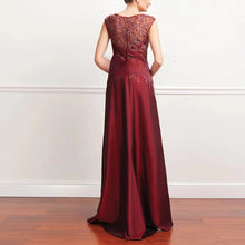 Load image into Gallery viewer, Mermaid Mother of the Bride Dresses Sequin Lace Appliques Wedding Guest Dress Satin Long Formal Dress
