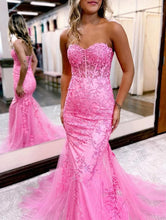 Load image into Gallery viewer, Mermaid Sweetheart Tulle Lace Applique Prom Dress With Beaded
