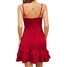 Load image into Gallery viewer, Short Homecoming Dress 2023 Spaghetti Straps Layered Satin with Ruffles
