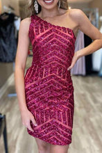 Load image into Gallery viewer, Burgundy Homecoming Dress 2023 Short One-shoulder Sequin
