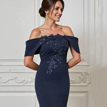 Load image into Gallery viewer, Navy Blue Mother of the Bride Dresses Mermaid Off Shoulder Wedding Guest Dress Lace Appliques Formal Dress
