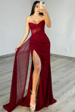 Load image into Gallery viewer, Strapless Chiffon Slit Long Prom Dresses Sweetheart Mermaid Evening Gowns With pleated
