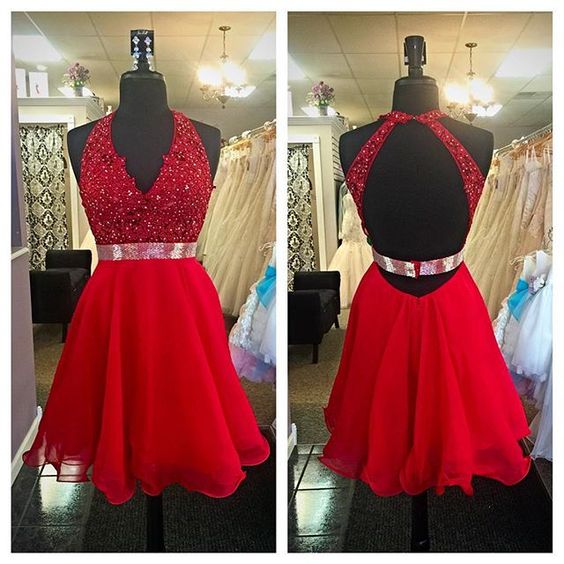 Red Homecoming Dress 2023 Short Halter Neck Backless Tulle