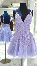 Load image into Gallery viewer, Lilac Homecoming Dress 2023 Short Spaghetti Straps Lace Appliques
