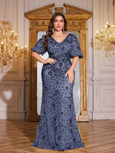 Load image into Gallery viewer, Teal Mermaid Plus Size V Neck Mother of the Bride Dress with Sequin Appliques
