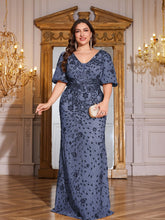 Load image into Gallery viewer, Teal Mermaid Plus Size V Neck Mother of the Bride Dress with Sequin Appliques
