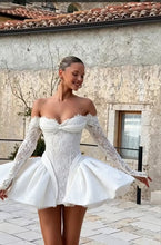 Load image into Gallery viewer, Long Sleeves Homecoming Dress 2026 Lace Appliques Mini Dress
