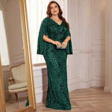 Load image into Gallery viewer, Burgundy Mermaid Plus Size V Neck Mother of the Bride Dress with Sequin Lace
