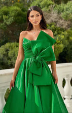 Load image into Gallery viewer, Green Satin A-Line Long Prom Dresses Bowknot Evening Party Dress

