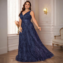 Load image into Gallery viewer, Burgundy V Neck A Line Plus Size Mother of the Bride Dress with Sequin Appliques
