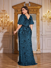 Load image into Gallery viewer, Teal Mermaid Plus Size V Neck Mother of the Bride Dress with Sequin Appliques
