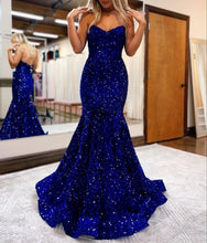 Load image into Gallery viewer, Mermaid Sweetheart Neck Sequins Prom Dresses With Slit
