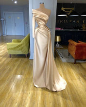 Load image into Gallery viewer, Champagne Long Prom Dress 2023 One-shoulder Satin
