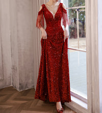 Load image into Gallery viewer, Burgundy Prom Dress 2023 V Neck Sequin Tassels
